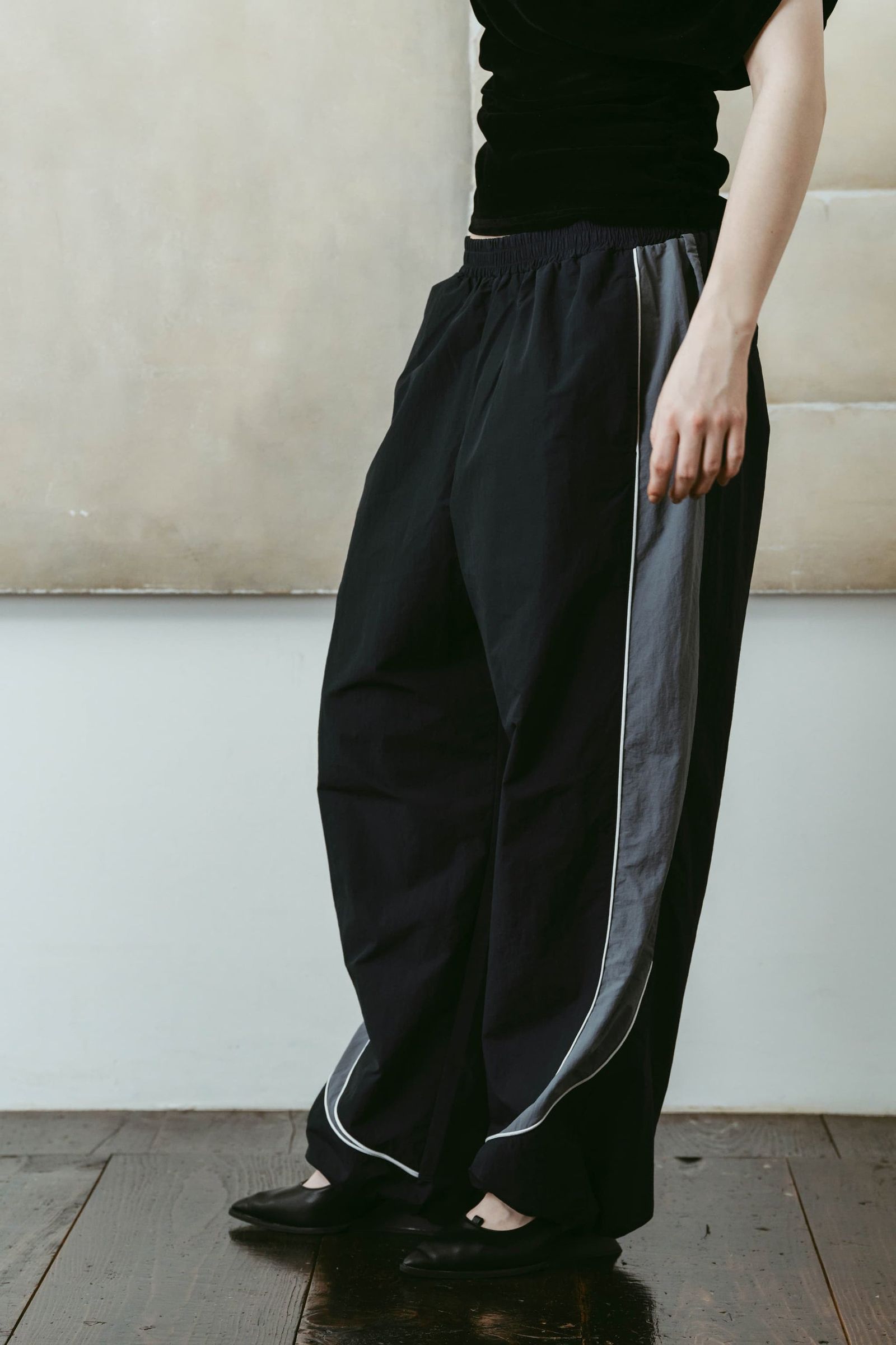 ナイロンイージーパンツ (ネイビー) nylon easy pants(unisex) (Navy) /  26SS