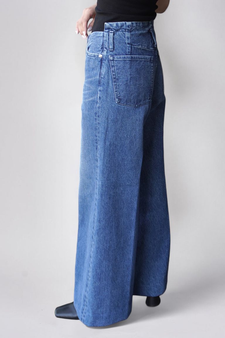 155cm 着用:25