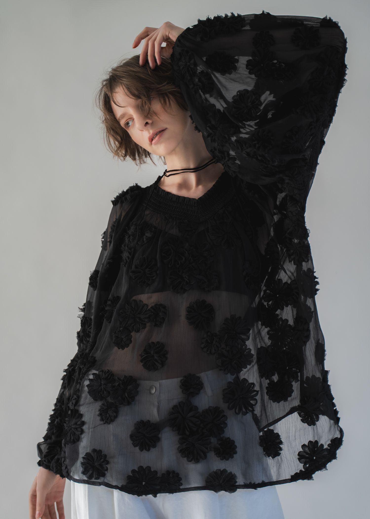 flower motif sheer BL (Black) / フラワーモチーフシアーブラウス (ブラック) / 26SS