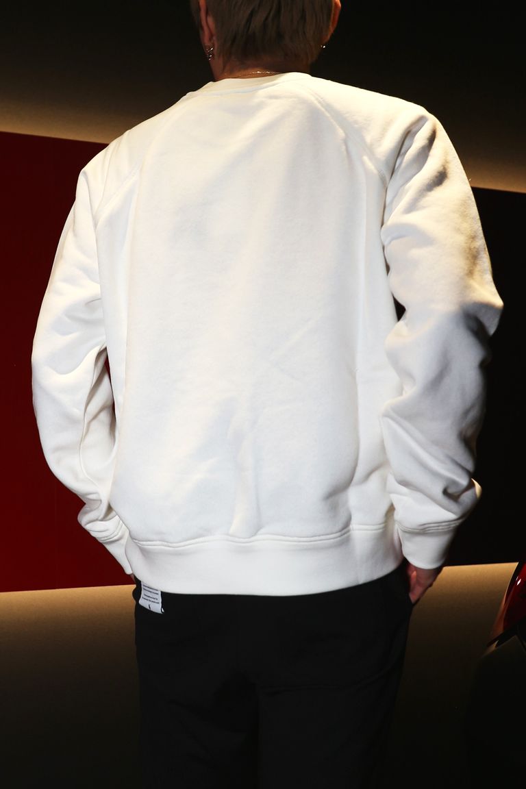 176cm 64kg 着用:M