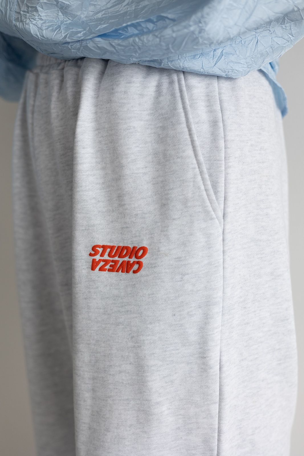 STUDIO CAVEZA Print Sweat Pants (Light gray) / スタジオカベサ プリントスウェットパンツ (ライトグレー) / 26SS