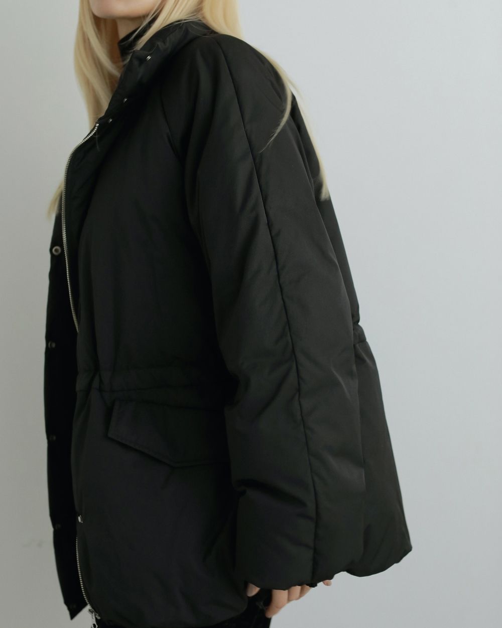 【25AW】Standcollar Down Coat / スタンドカラー ダウンコート (ブラック)