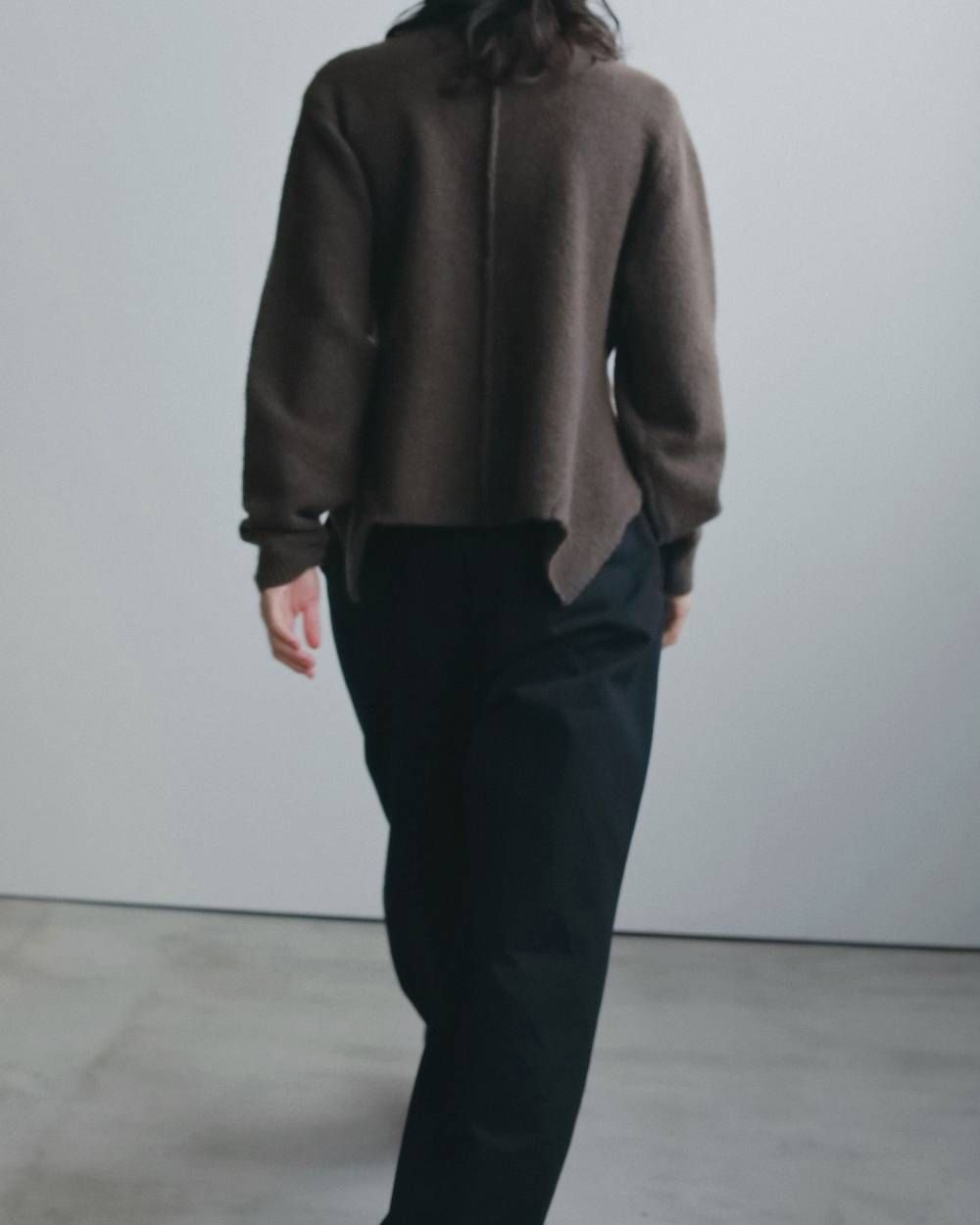 レイヤードソフトニット (ブラウン) Layered Soft Knit (Brown) / 26AW 【6月29日まで期間限定予約】