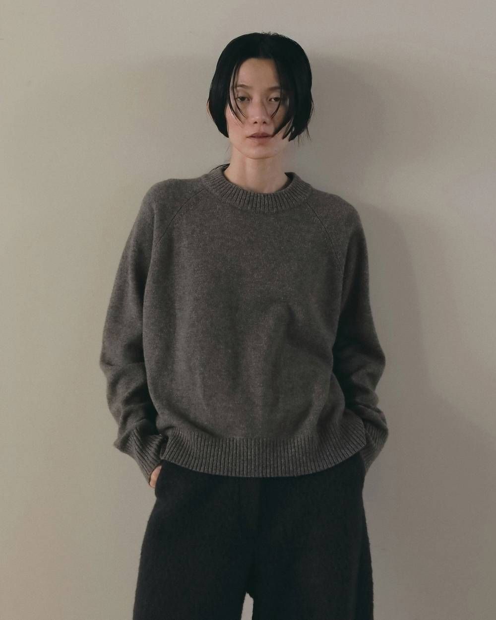 ウールクルーネックトップス (モカ) Wool Crewneck Tops (Mocha) / 26AW 【6月29日まで期間限定予約】