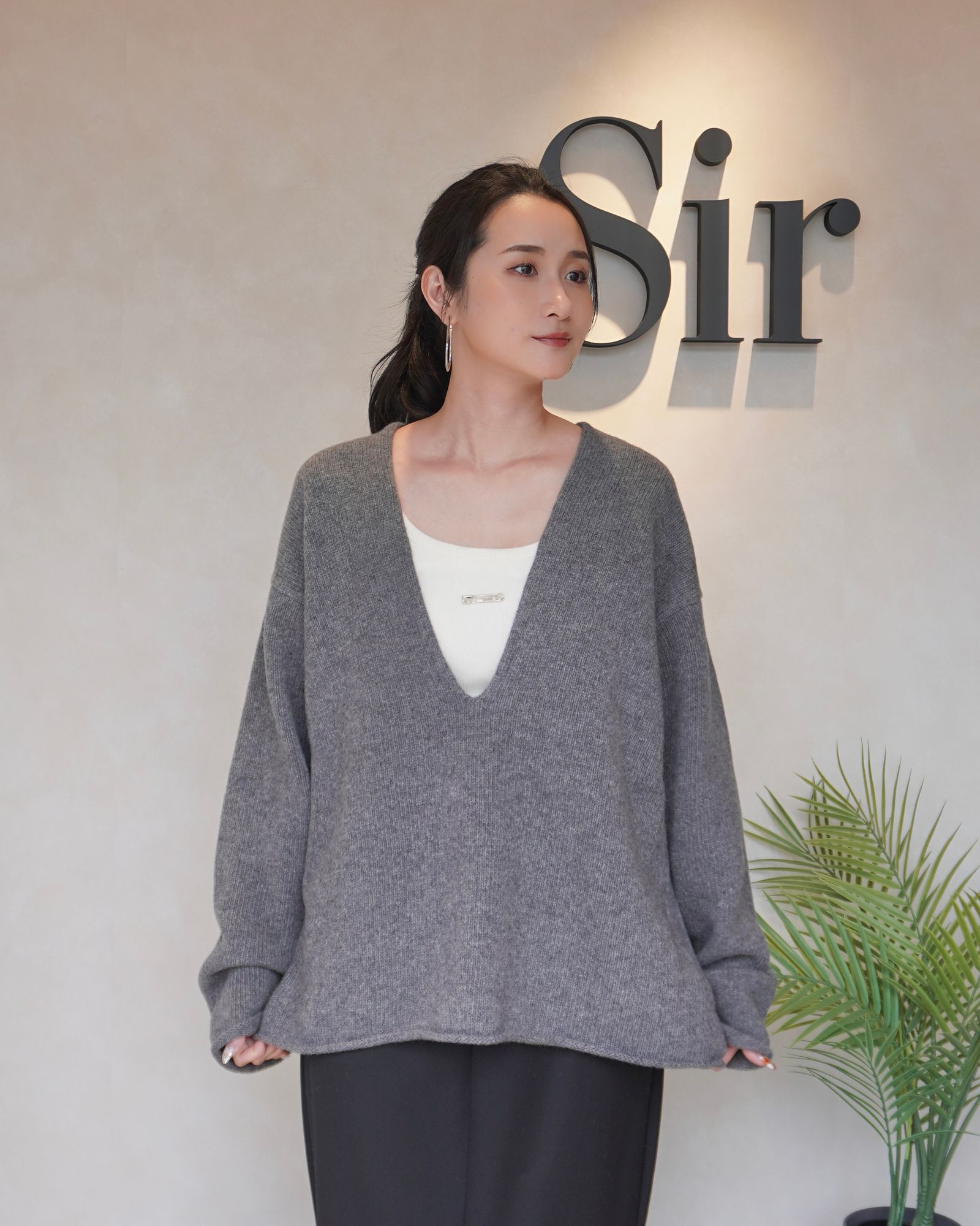 【25AW】HAMILTON V NECK KNIT / ハミルトン Vネックニット (グレー)