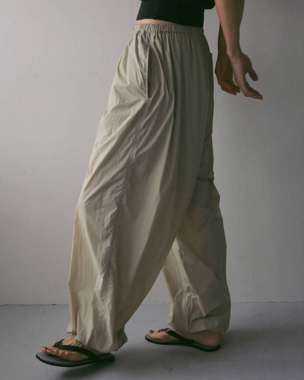 シアー ナイロンパンツ (オートミール) Sheer Nylon Pants (Oatmeal) / 27SS