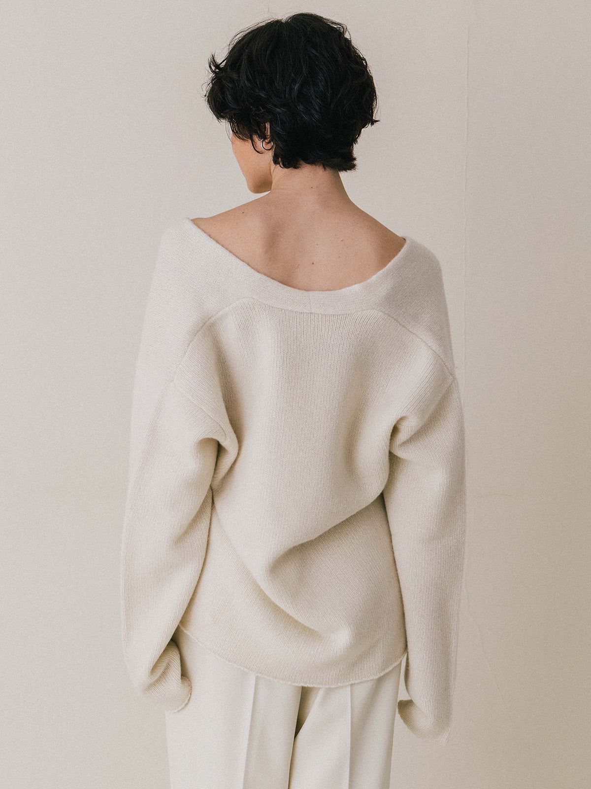 【25AW】HAMILTON V NECK KNIT / ハミルトン Vネックニット (アイボリー)