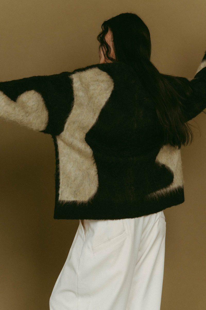 Vnack cardigan(unisex) / Vネックカーディガン (ブラック) / 25AW