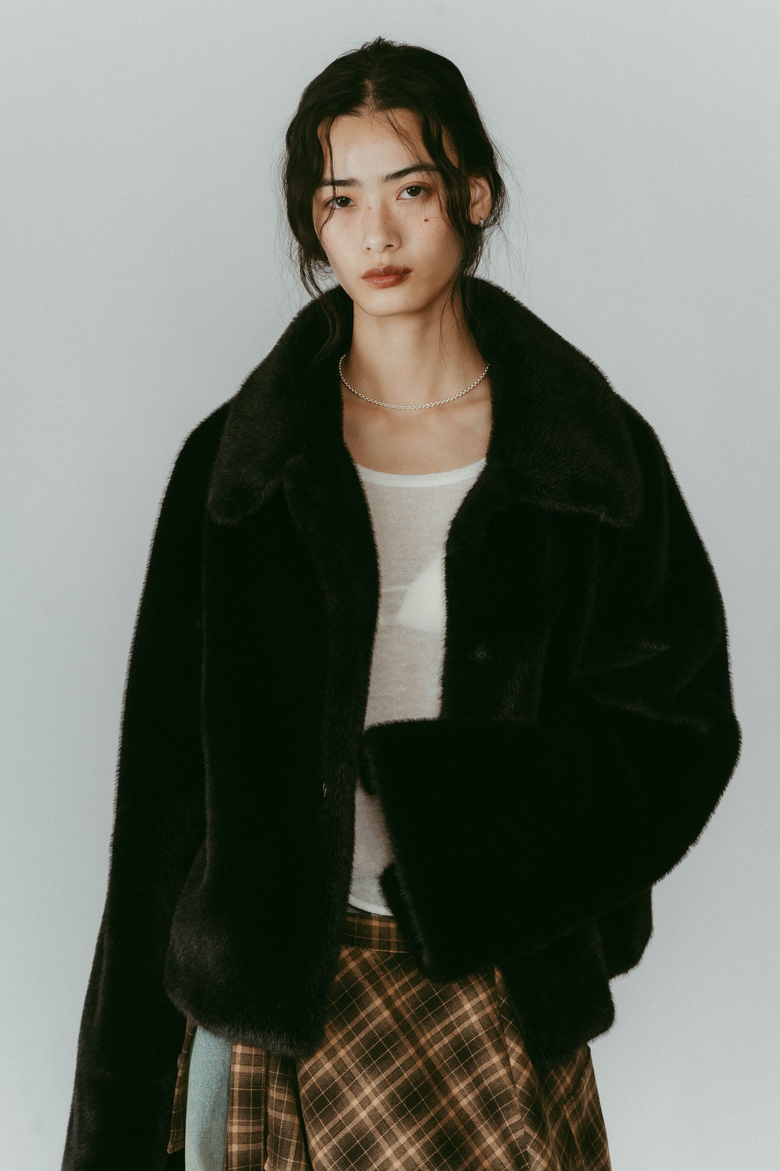 point collar fur coat / ポイントカラー ファーコートジャケット (ブラック) / 25AW