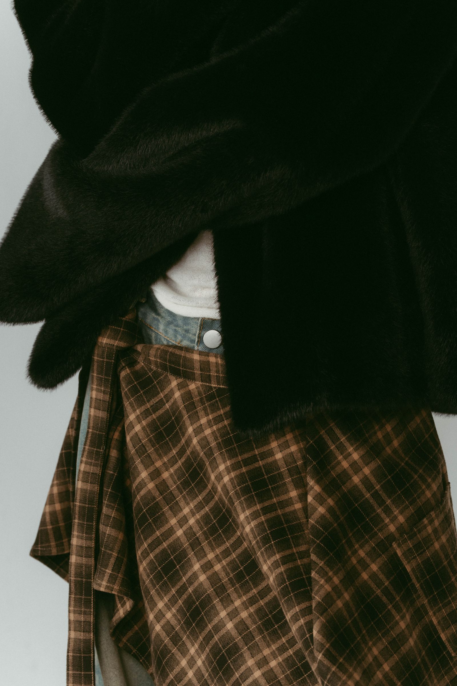 point collar fur coat / ポイントカラー ファーコートジャケット (ブラック) / 25AW