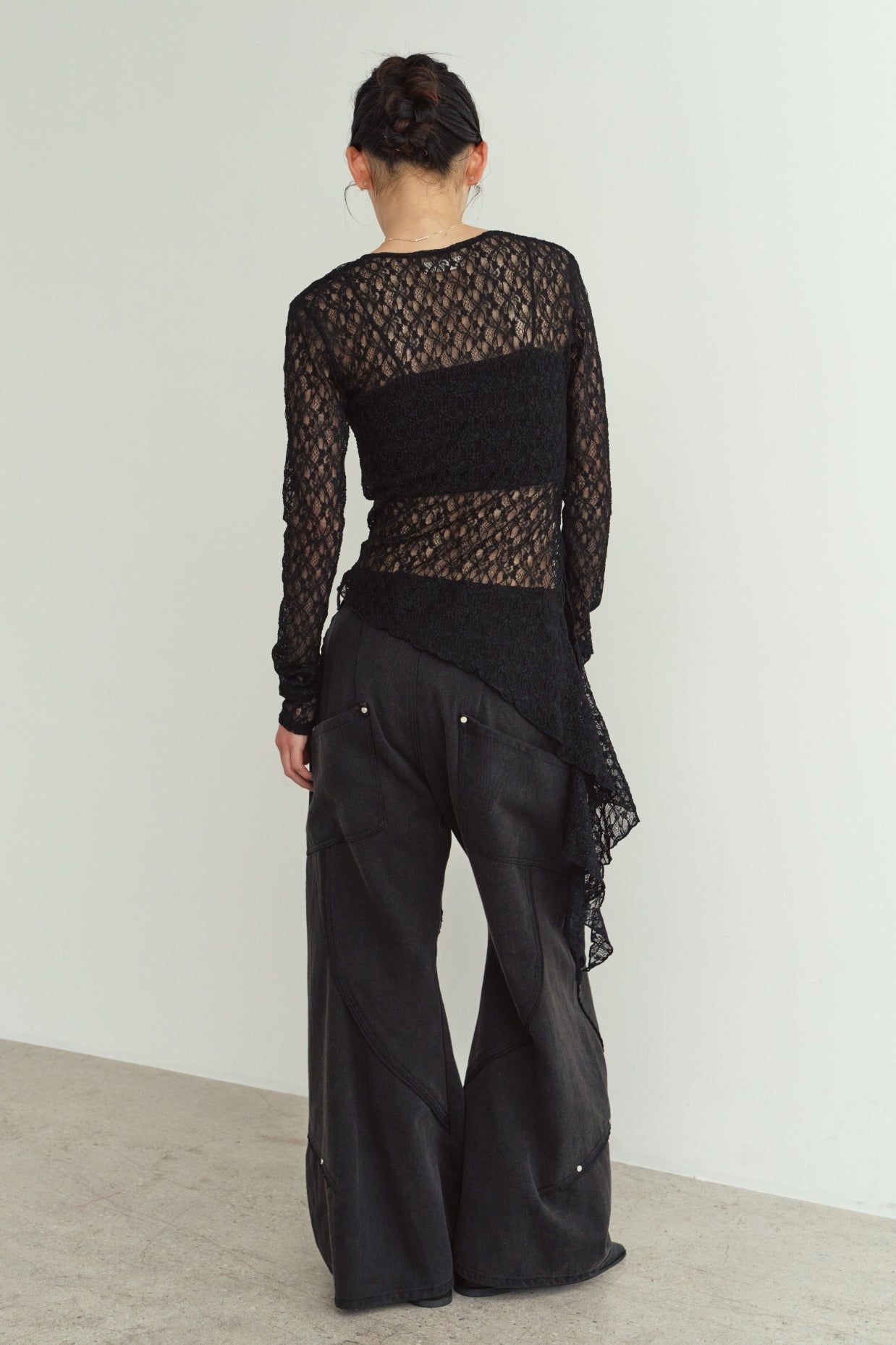 レーストップス (ブラック) lace gathered top (Black) / 26AW