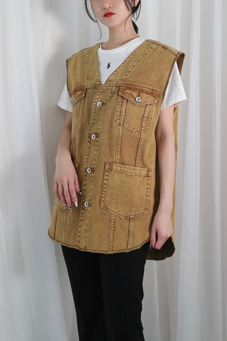 163cm 着用:1 (店内照明)