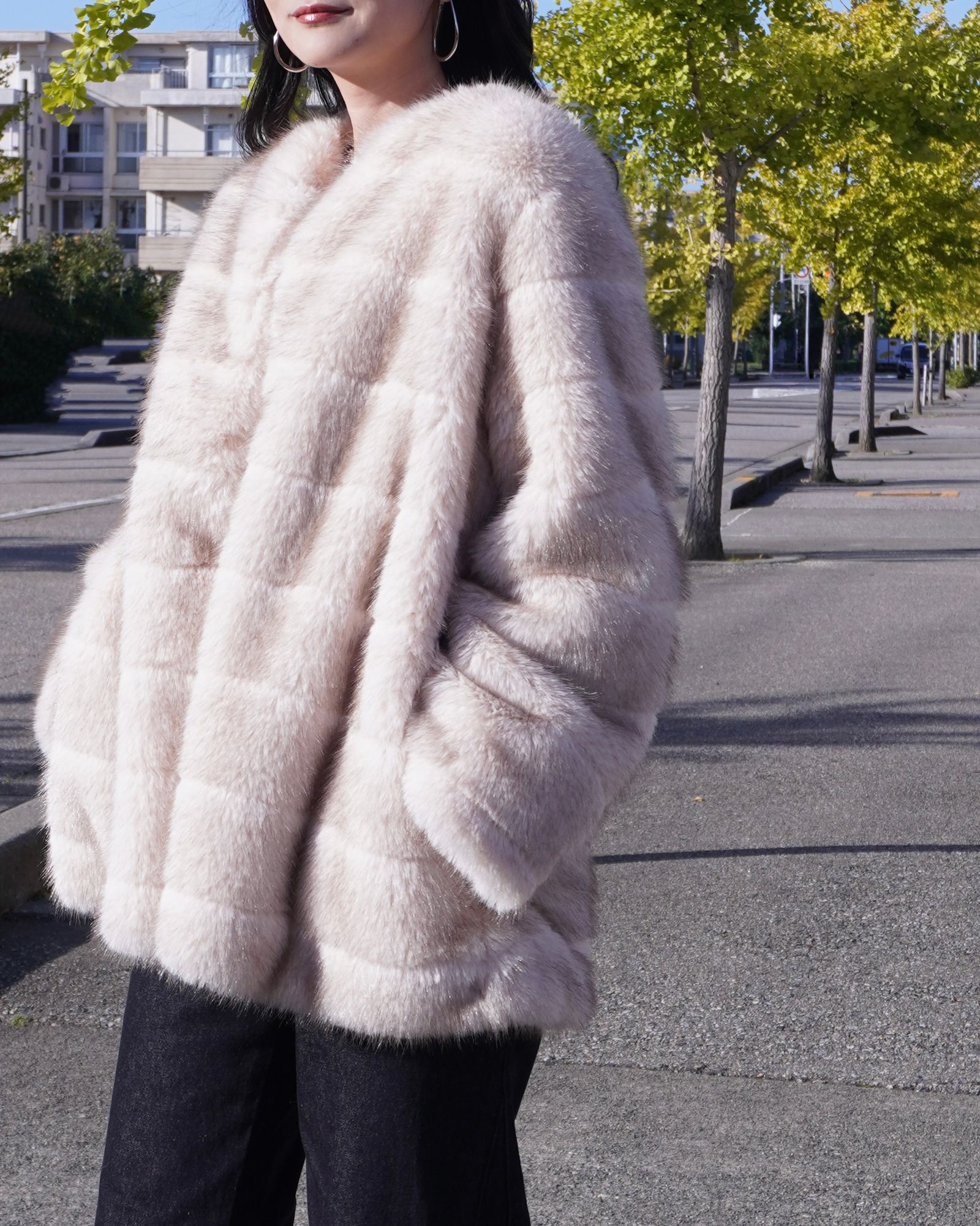 【25AW】Border Fur Coat (クリーム) / ボーダーファーコート / エコファー / フェイクファー
