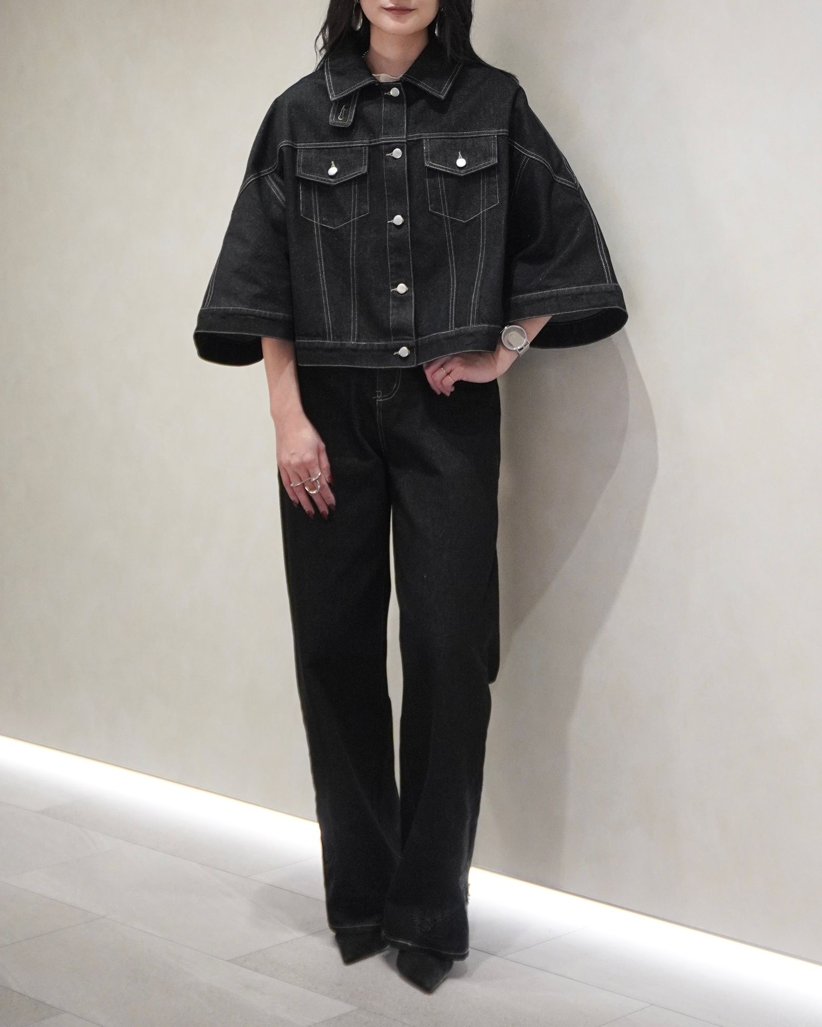 lace embellished hem straight denim PT / レース ストレートデニムパンツ (Black) / 26SS