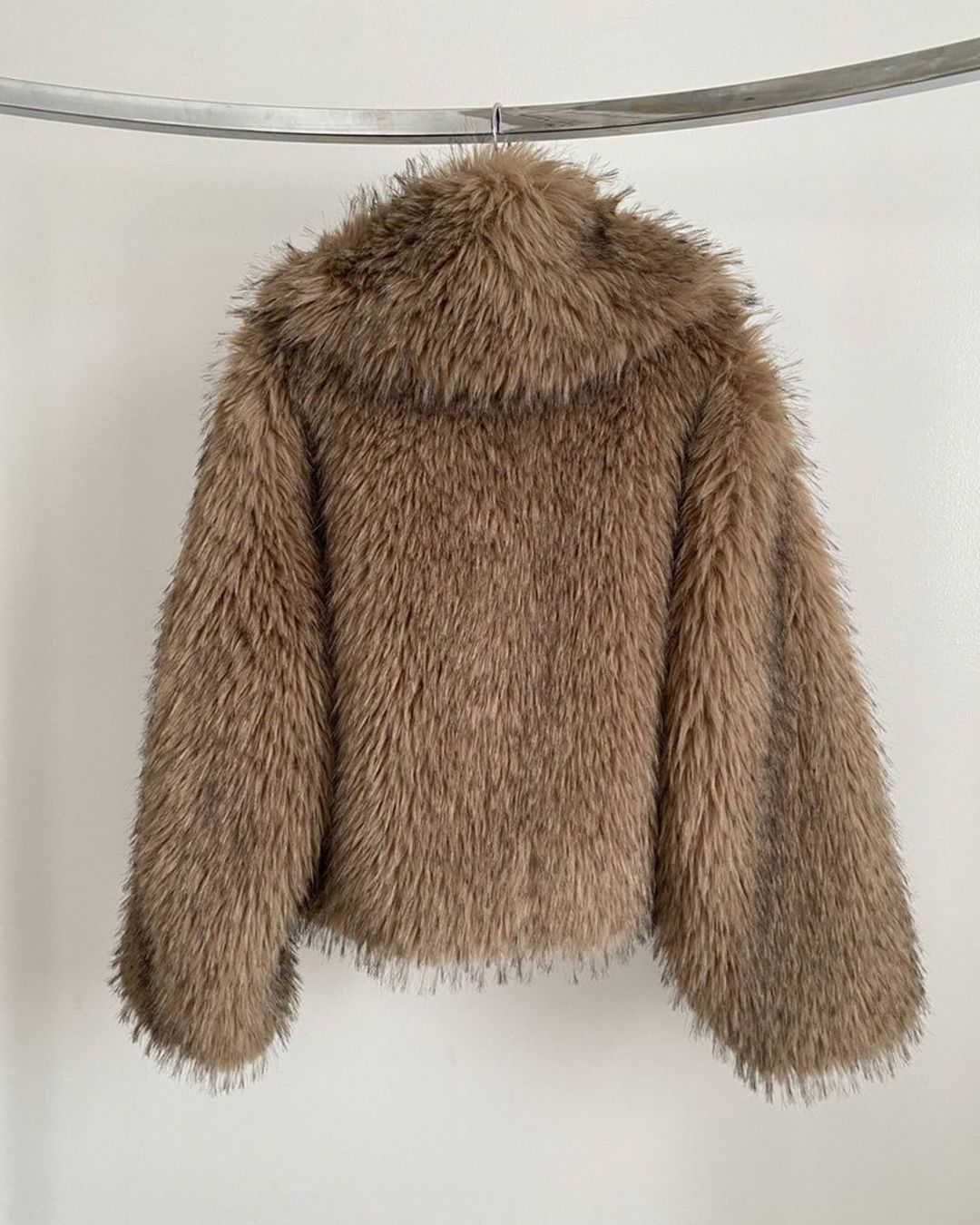 【先行予約】【26TH-09】ムートン調2ウェイファーコート (キャメル) 2way Collar Fox Like Fur Coat (Camel) /  エコファー  /  フェイクファー 【受注期間6/14 23:59まで】