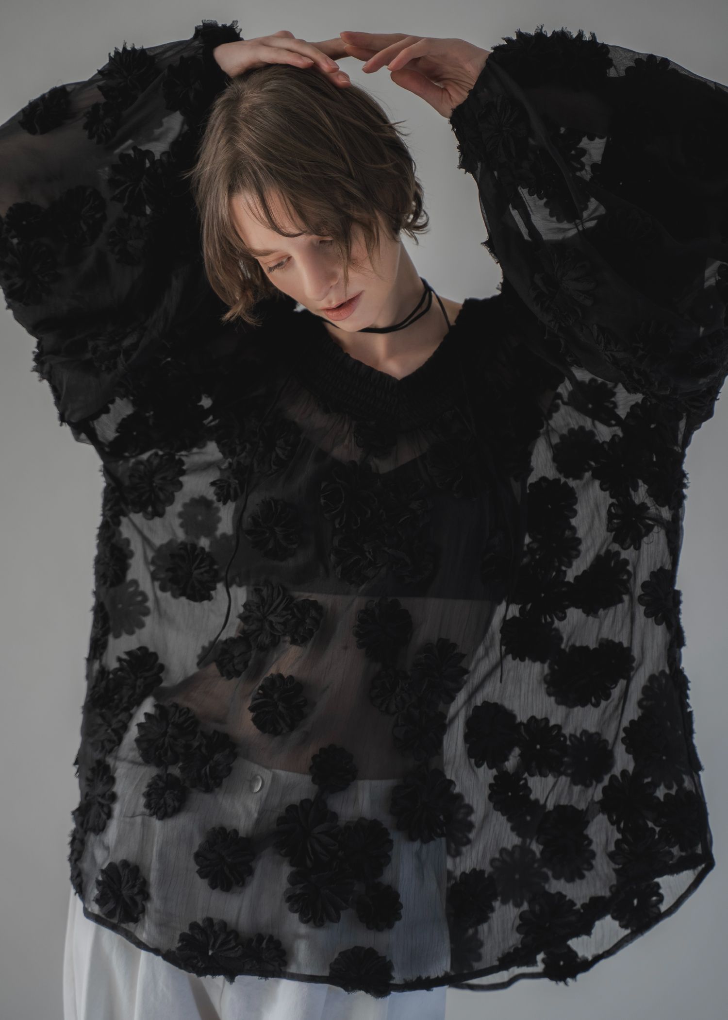 flower motif sheer BL (Black) / フラワーモチーフシアーブラウス (ブラック) / 26SS