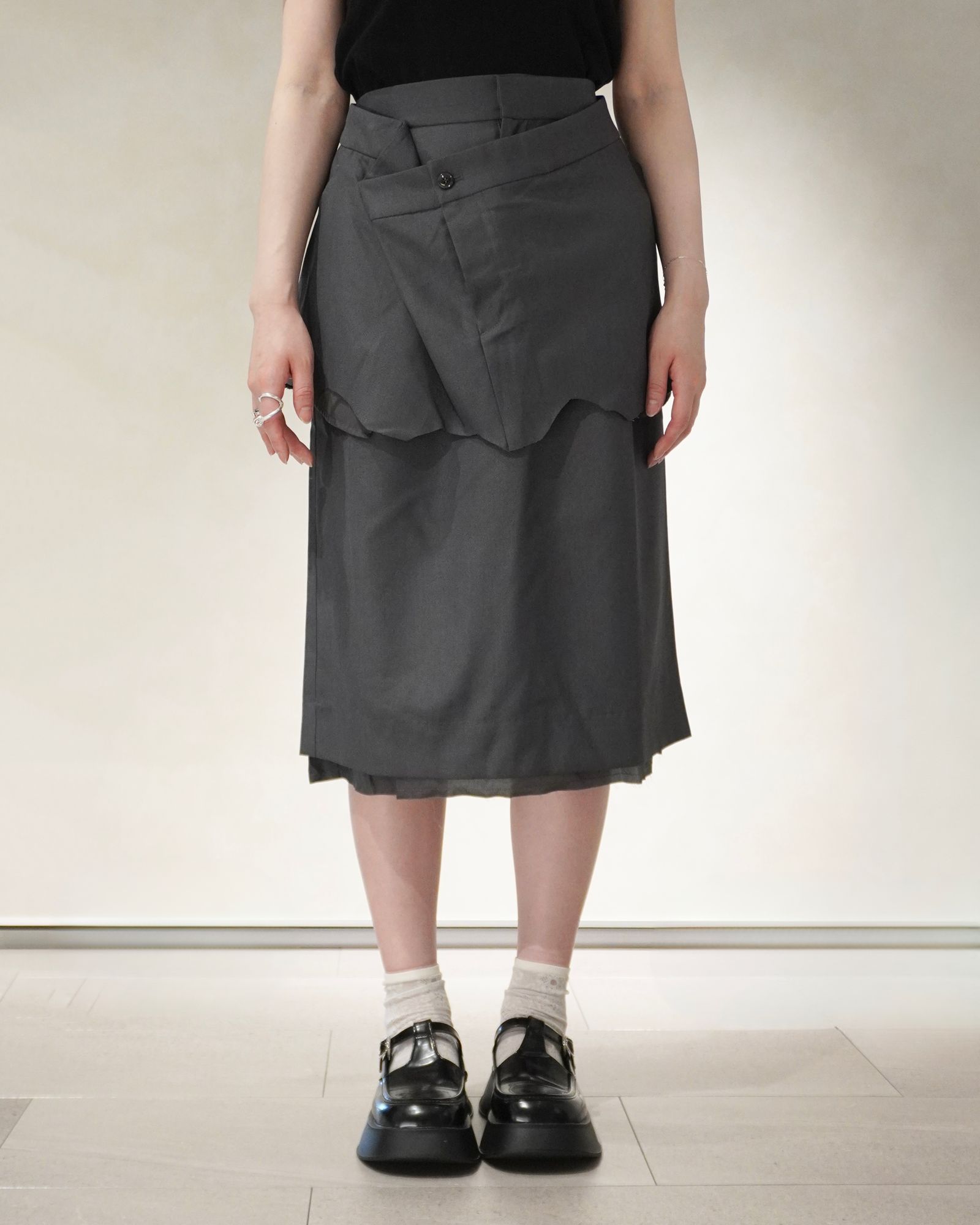 レイヤード ミディアム丈スカート (グレー) cut layered mid length skirt (Gray) /  26SS