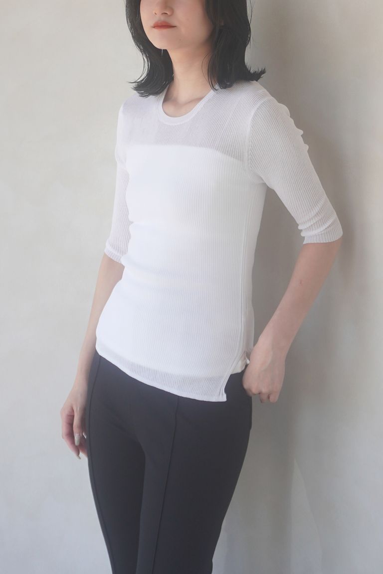 163cm 47kg 骨格ウェーブ
