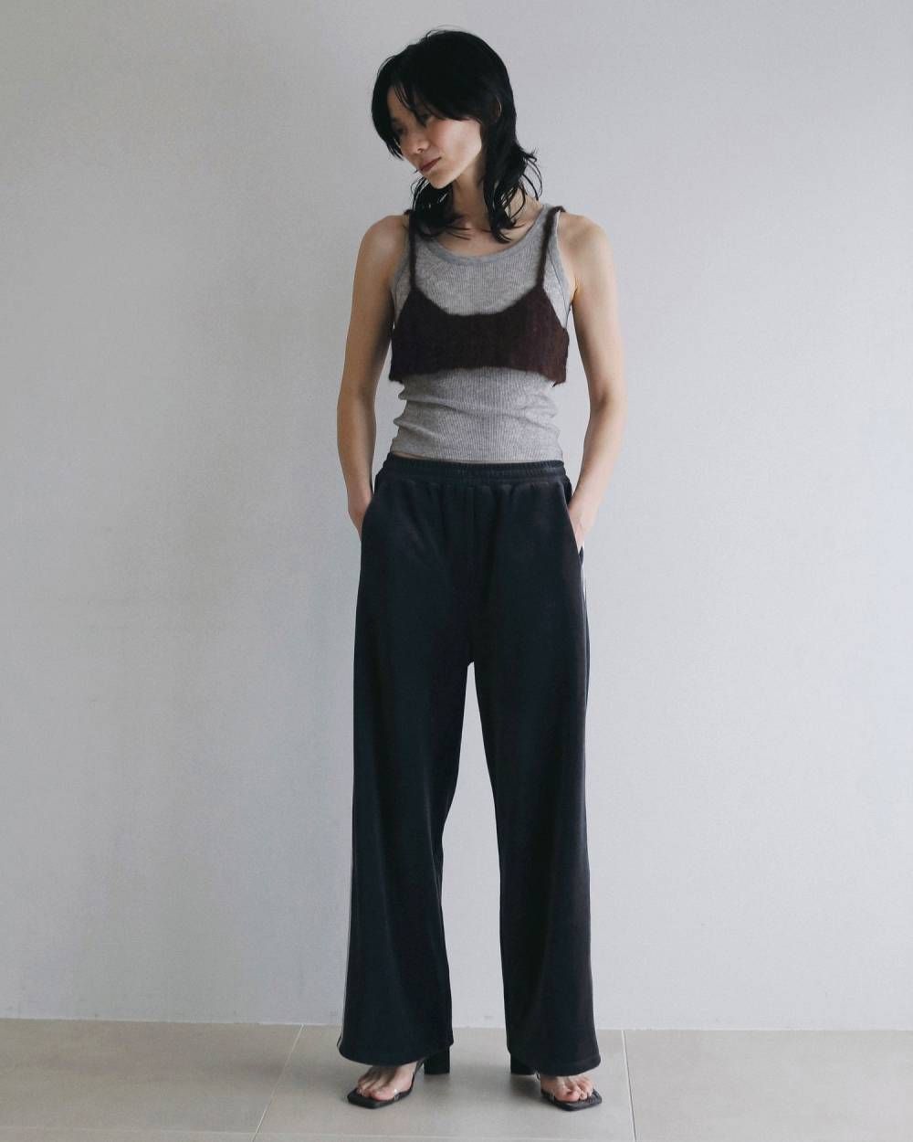 ベロアトラックパンツ (チャコールグレー) Velour Track Pants (Charcoal gray) /  26AW