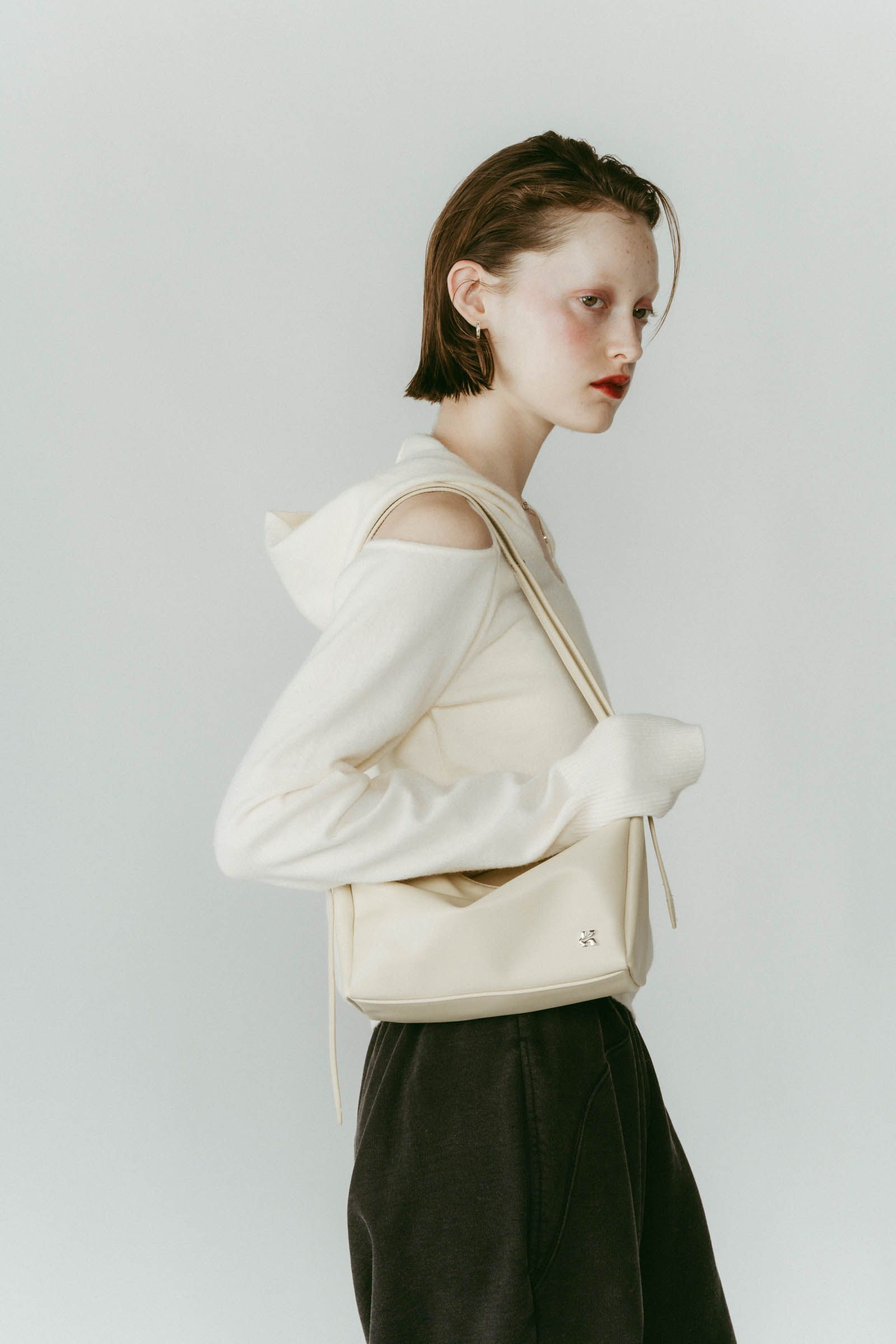 ring-handle bag / リングハンドルバッグ (アイボリー) / 25AW