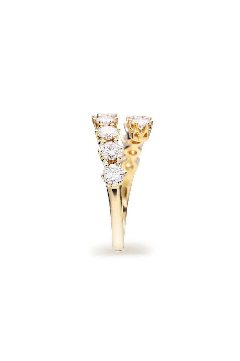 YELLOW-GOLD