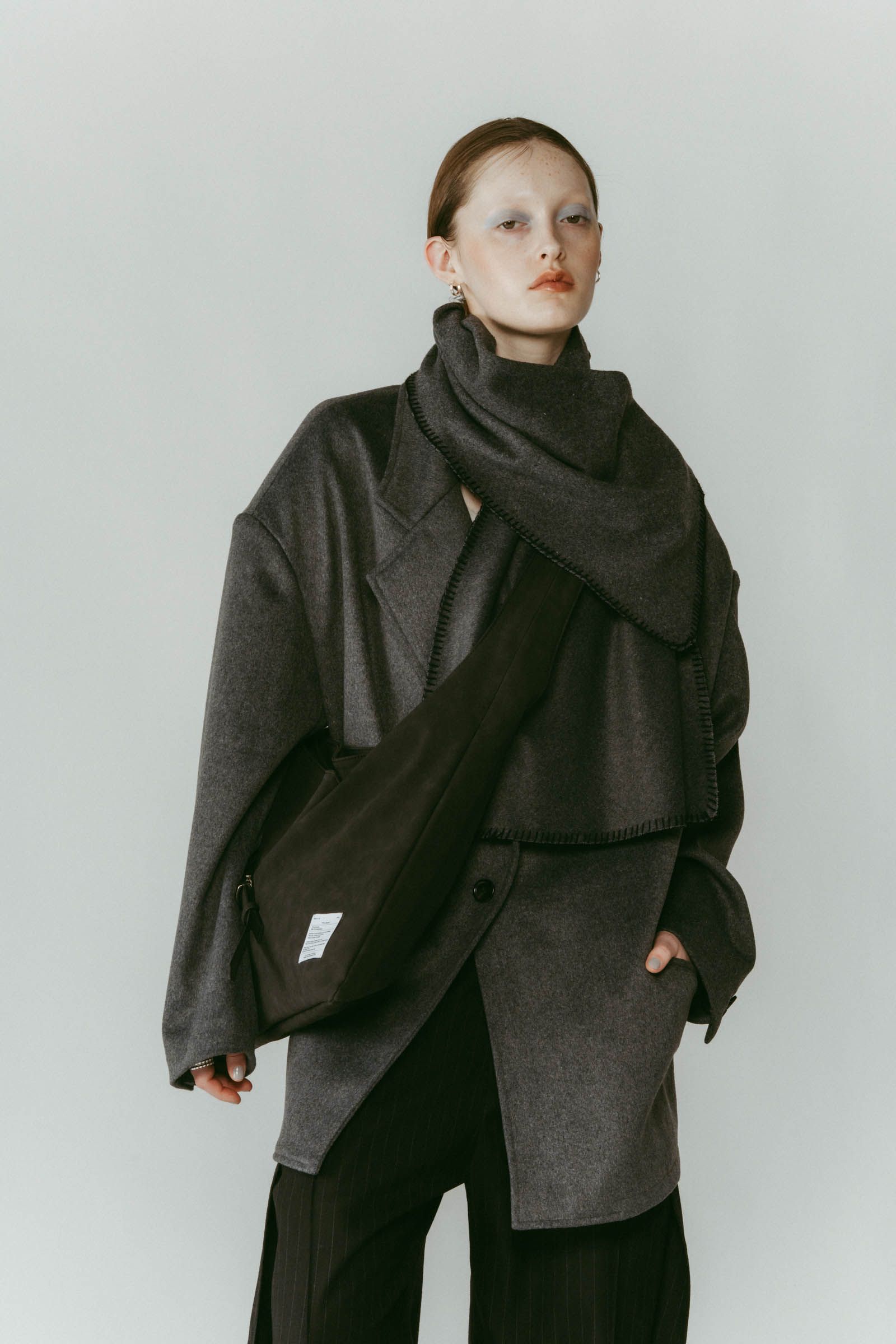 muffler overlay jacket(unisex) / マフラー オーバージャケット (グレー) / 25AW