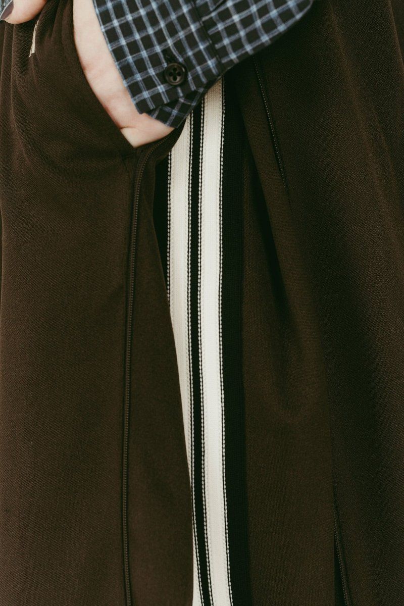 zip-up track pants(unisex) (Brown) / ジップアップ トラックパンツ (ブラウン) / 26SS