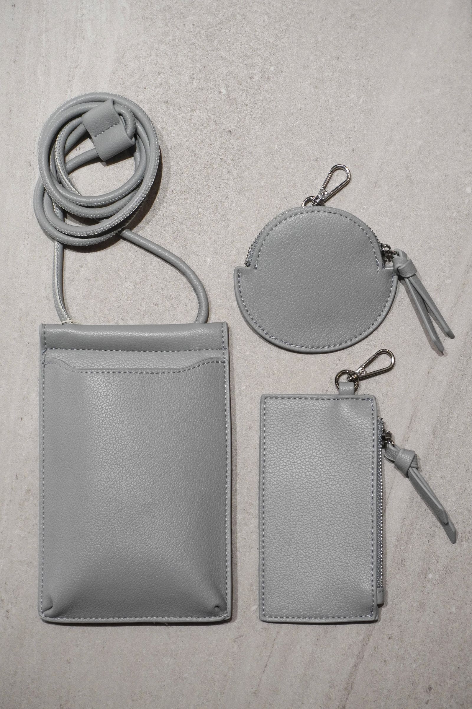RECYCLING LEATHER MULTI MOBILE POUCH / リサイクルレザーマルチモバイルポーチ (ライトグレー) スマホショルダー/コインケース・カードホルダー付き / 取り外し可能