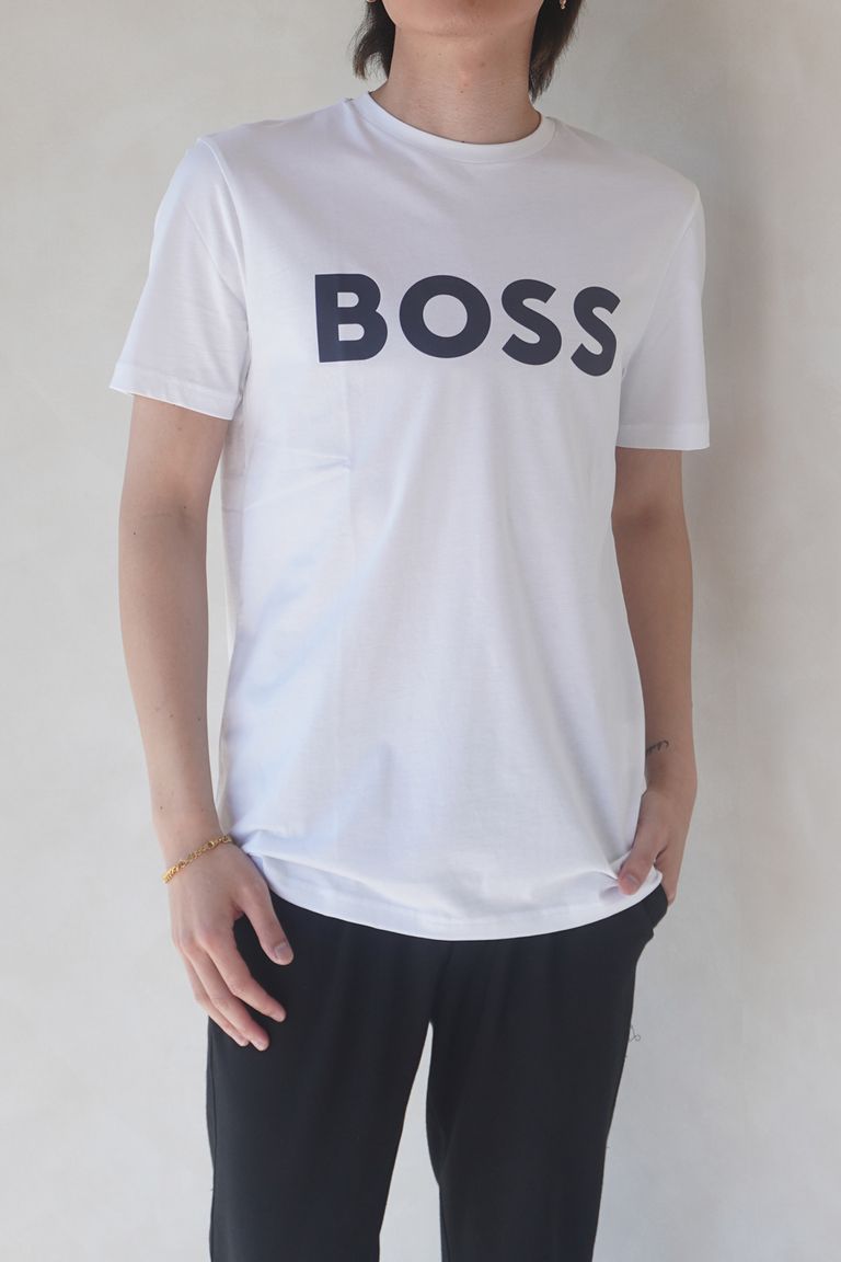 176cm 64kg 着用:M