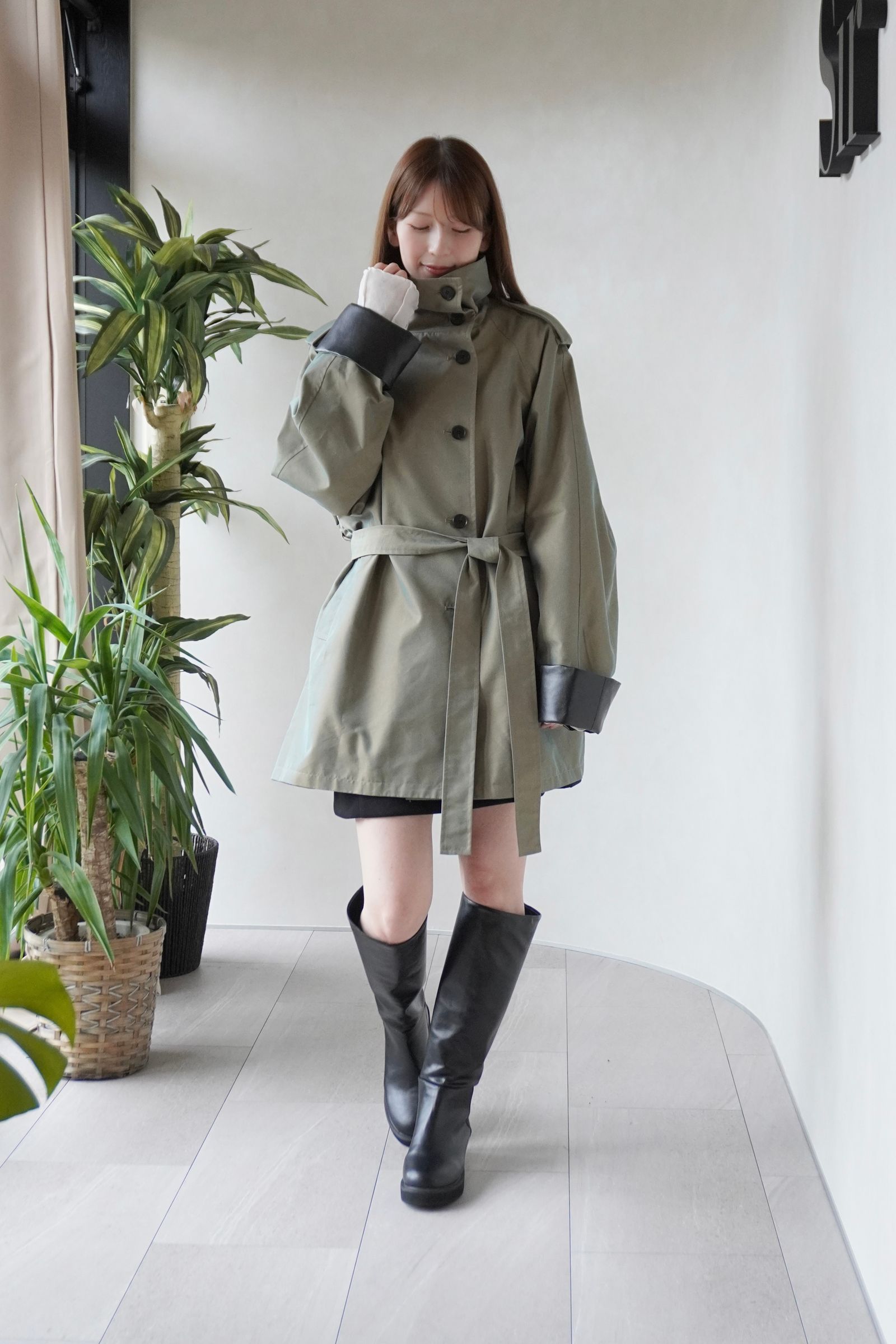 【26TH-05】スタンドカラートレンチコート (カーキ) Stand collar trench (Khaki) /  エコファー  /  フェイクファー