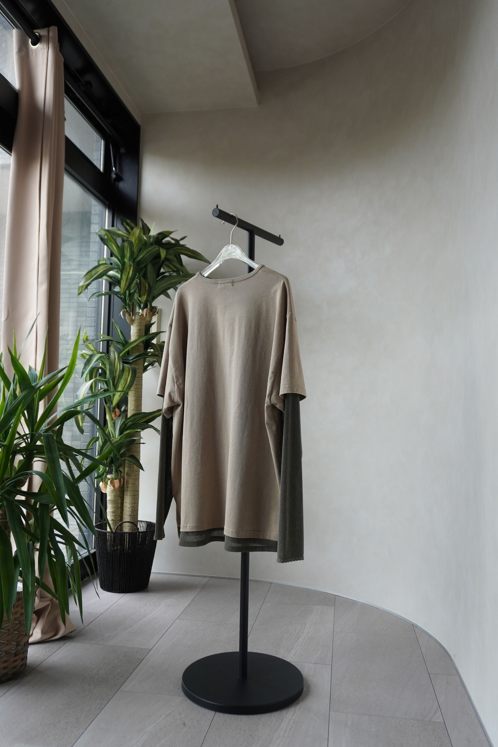 レイヤードTシャツ (ベージュ) AI future layered t-shirt(unisex) (Beige) /  26SS