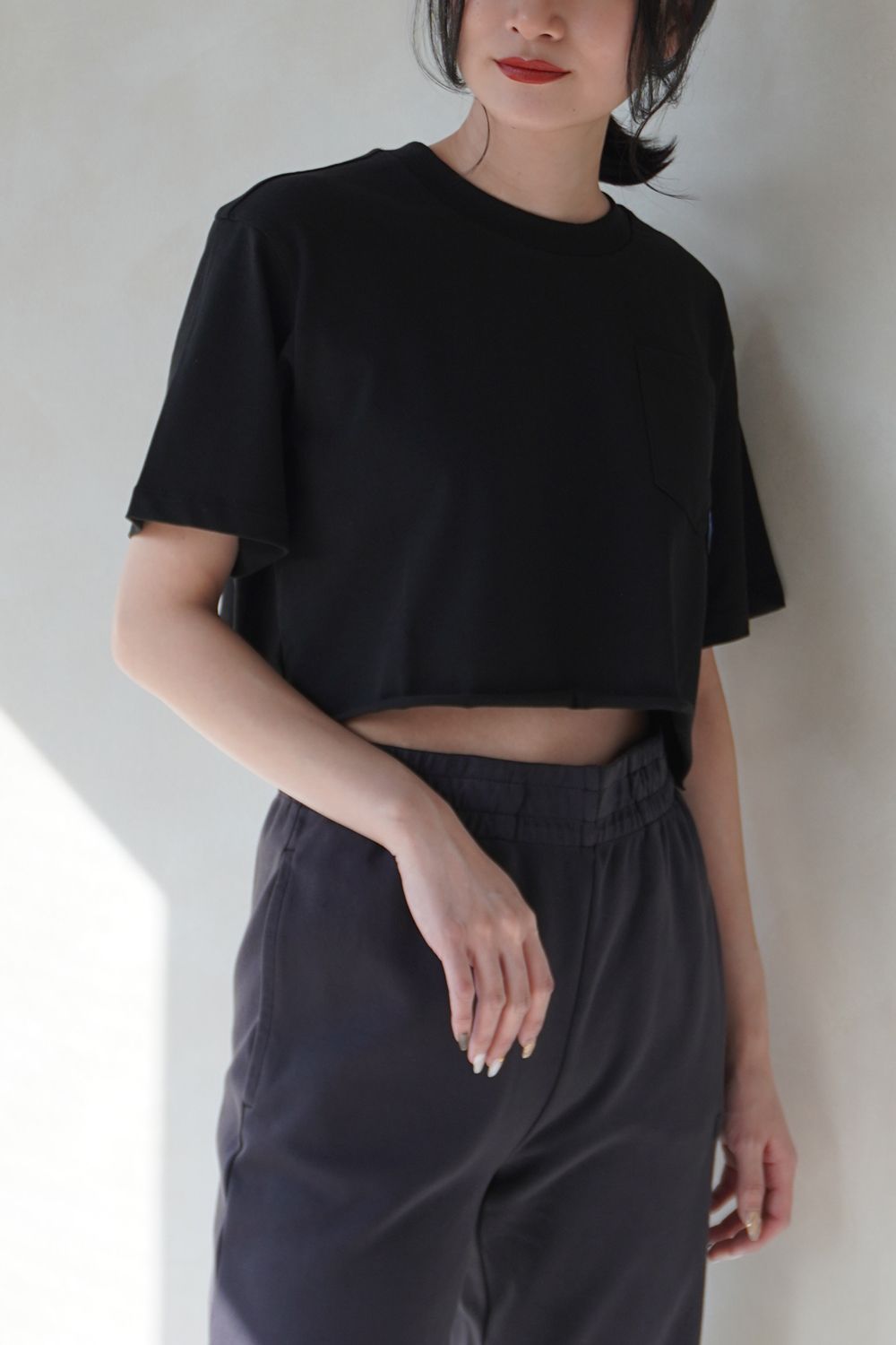 ユニセックスOK【HUGO】ロゴ クルーネック Tシャツ 関税/送料込 HUGO BOSS ヒューゴボス Tシャツ ロゴプリント クルーネック