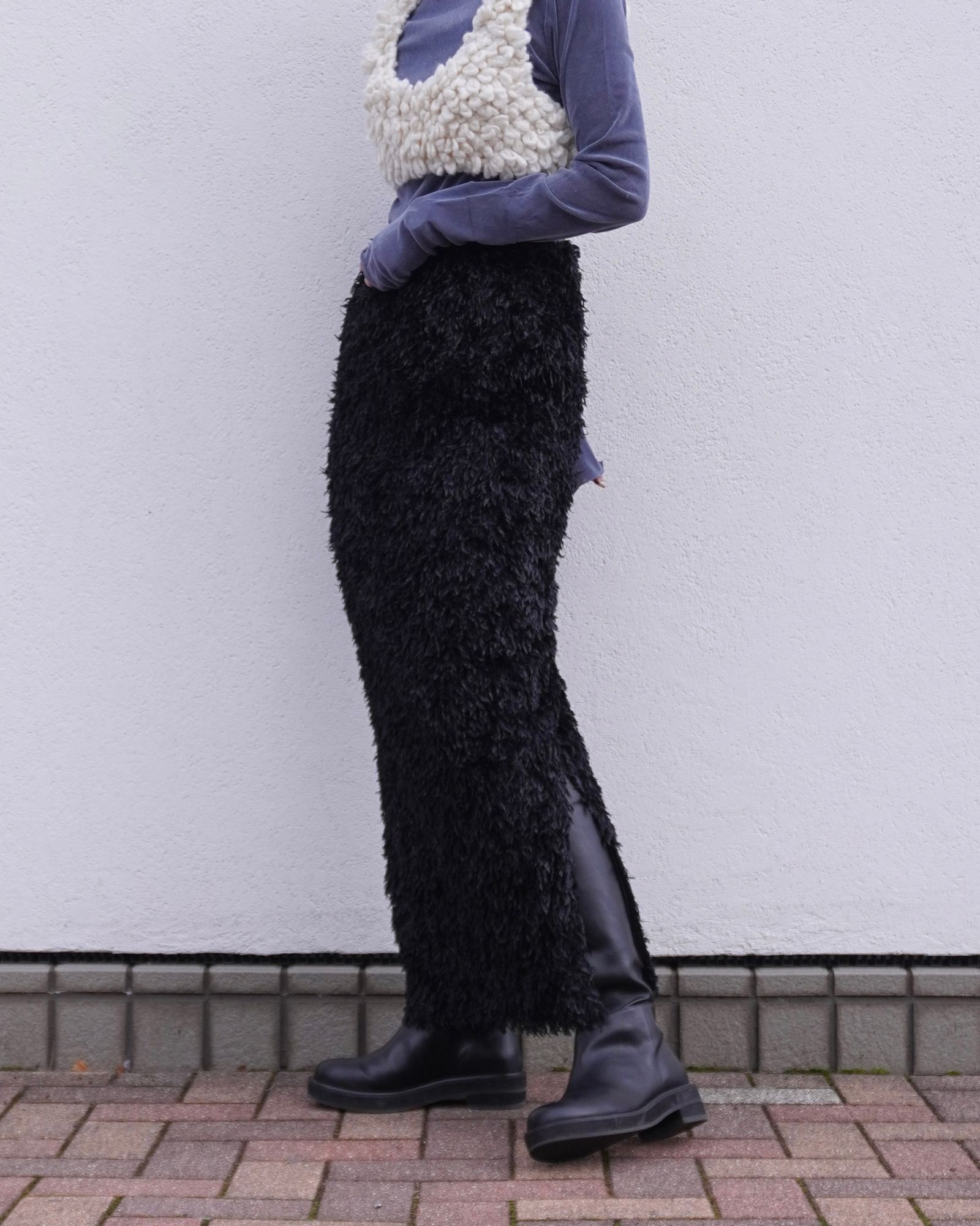 Feather slit skirt / フェザースリットスカート (ブラック) / 25AW