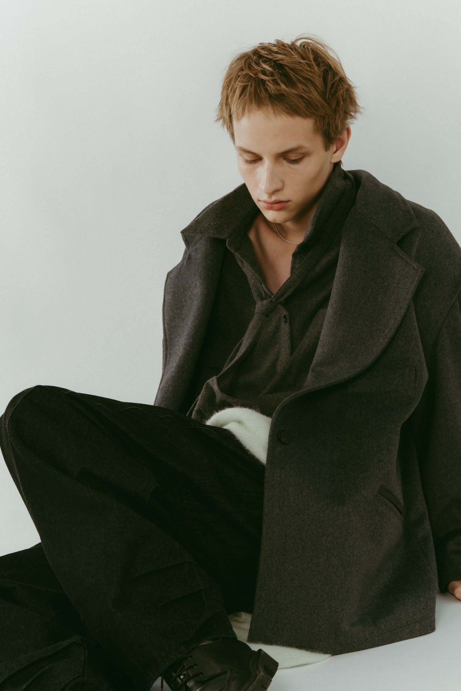 muffler overlay jacket(unisex) / マフラー オーバージャケット (グレー) / 25AW