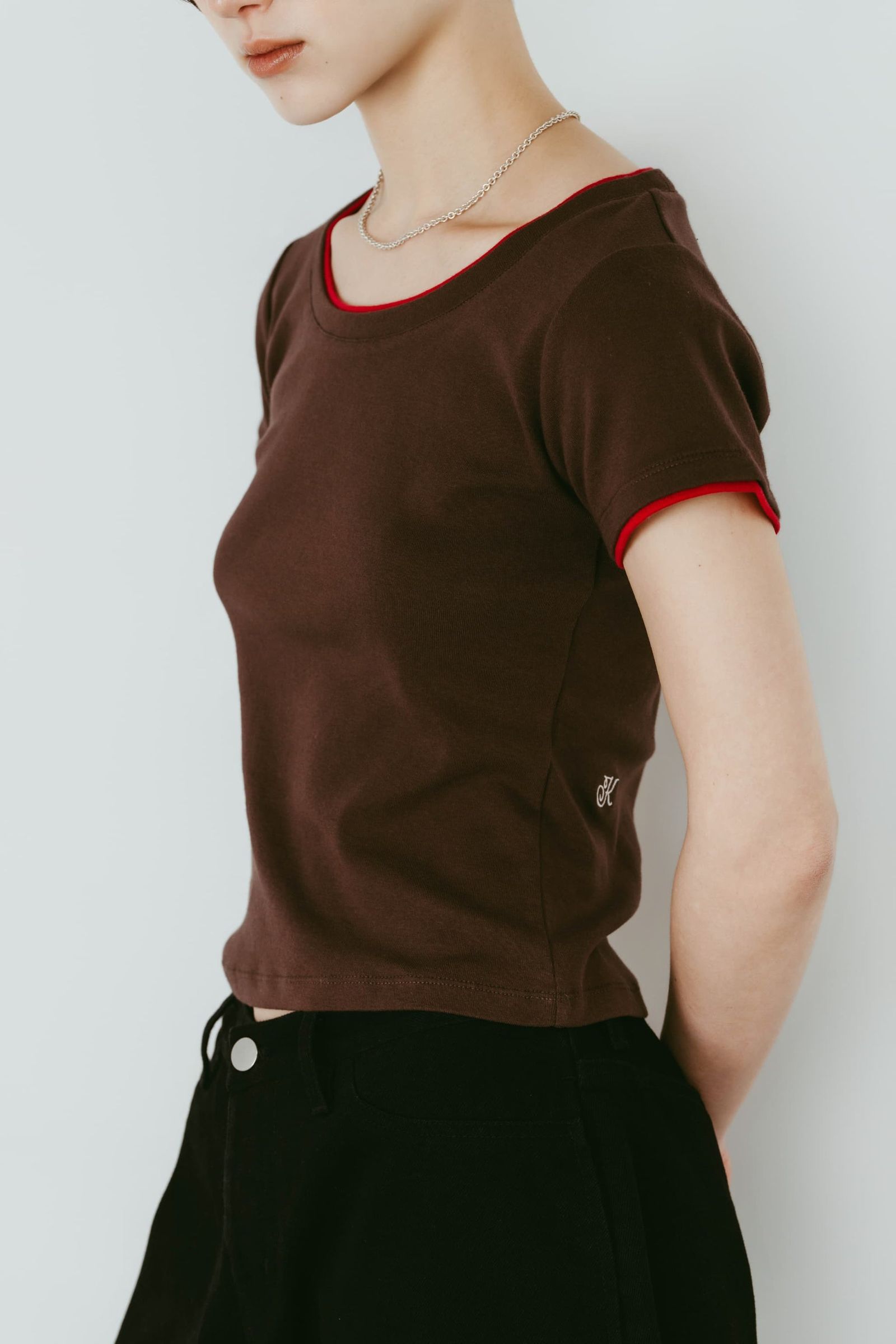 レイヤード クルーネックTシャツ (ブラウン) layered crewneck tee (Brown) /  26SS