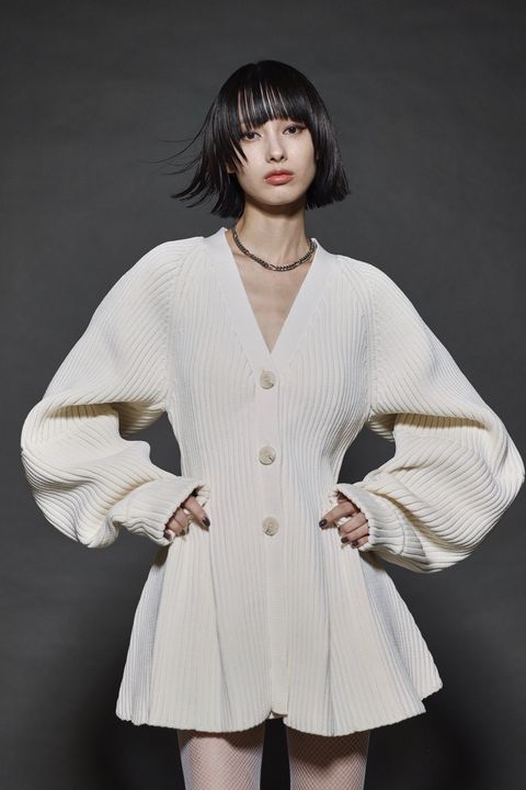 Contour knit cardigan / コントゥア ニットカーディガン (Ivory)