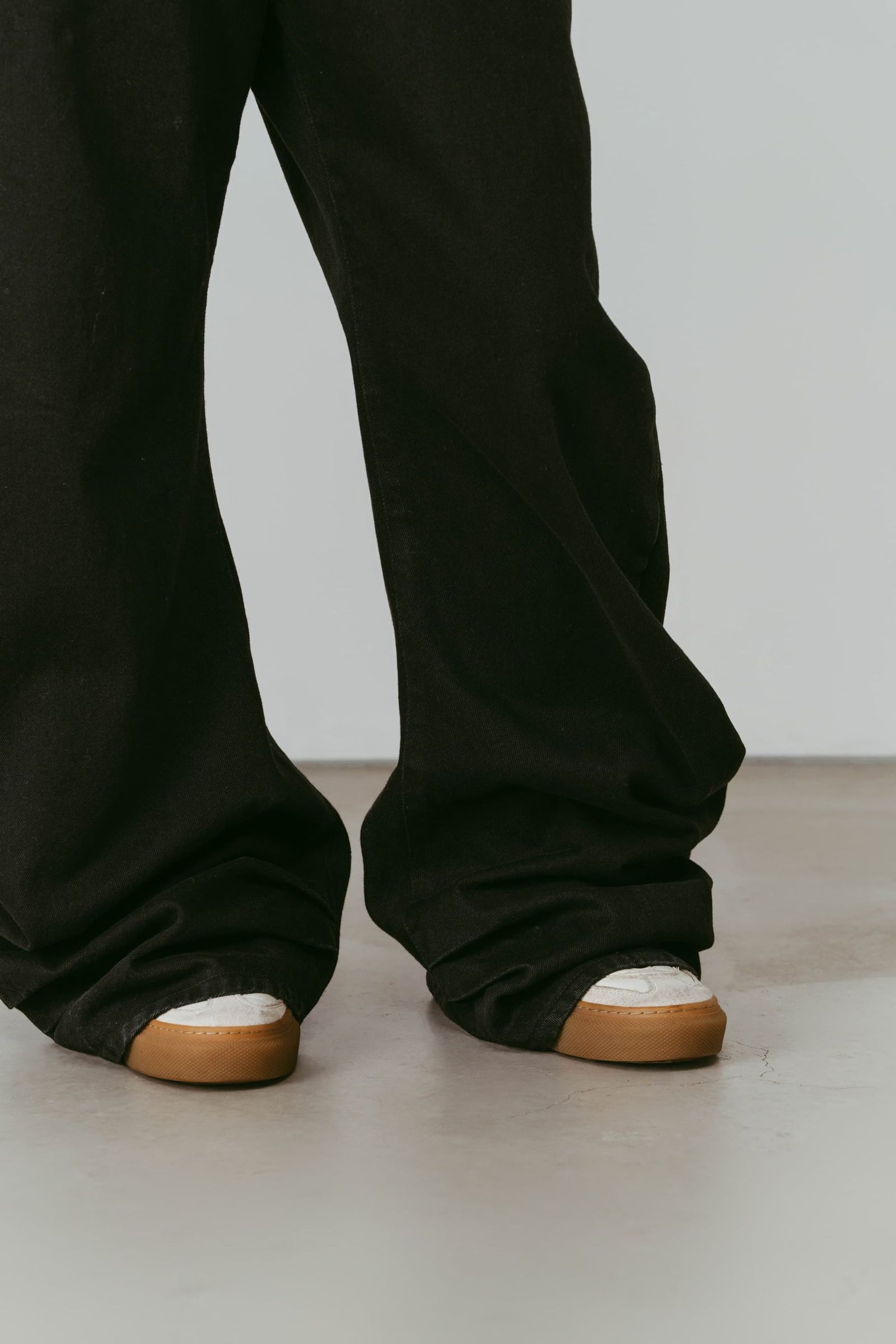 ドレープデニム (スタッズなしブラック) draped denim pants(unisex) (Black) /  26SS
