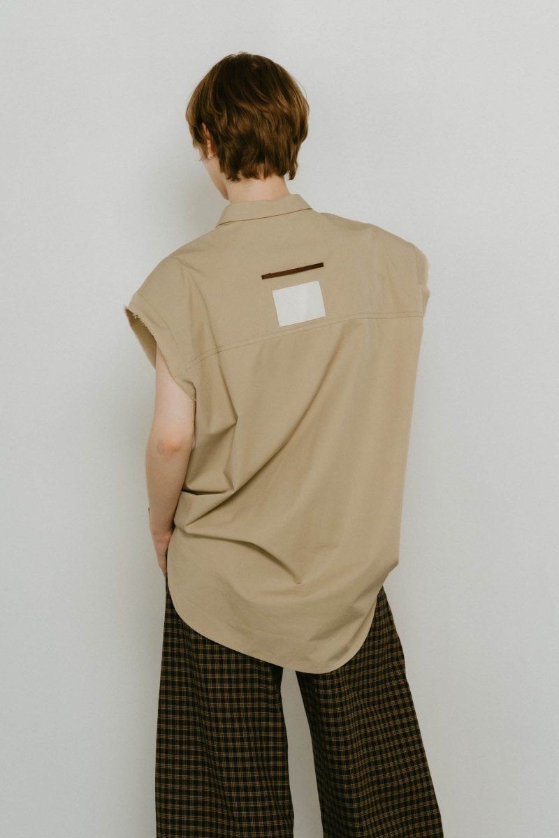 stripe label nosleeve shirt / ストライプ ラベル ノースリーブ シャツ (モスグリーン) / 25SS