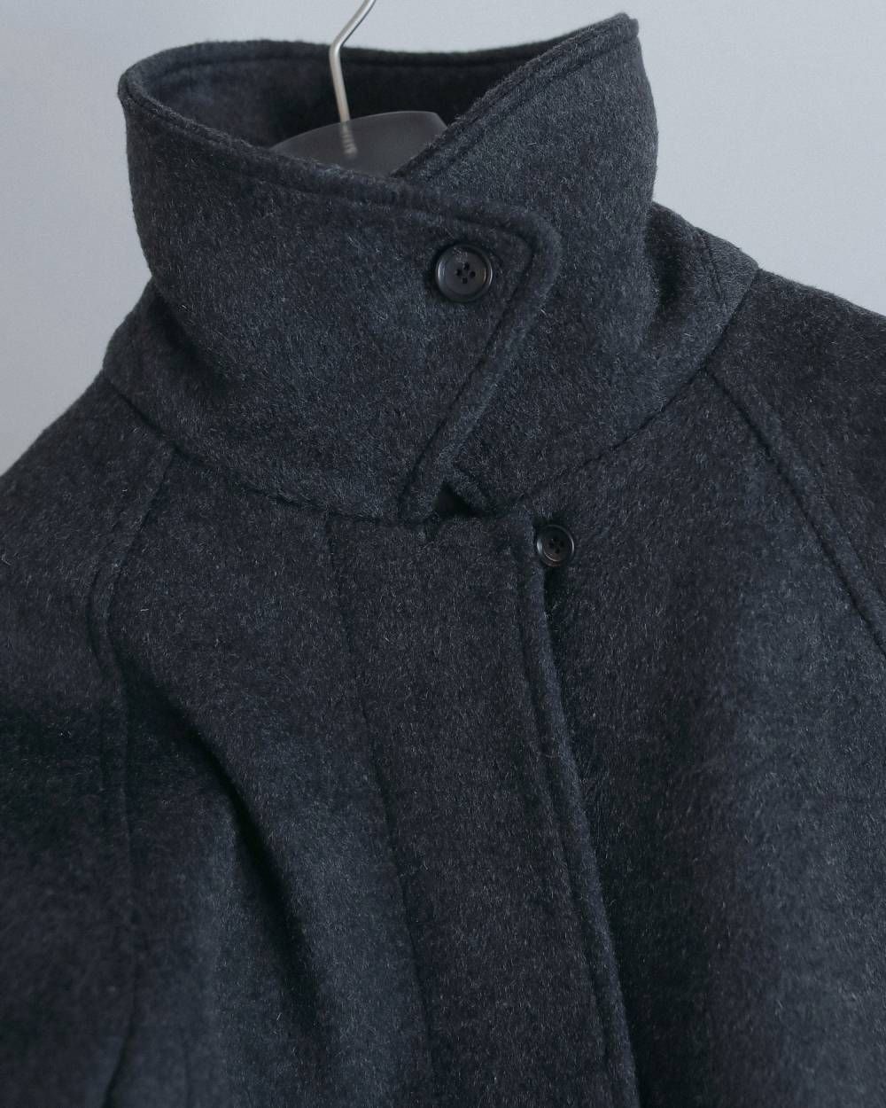 ステンカラーオーバーコート (チャコールグレー) Soutiencollar Over Coat (Charcoal gray) / 26AW 【6月29日まで期間限定予約】