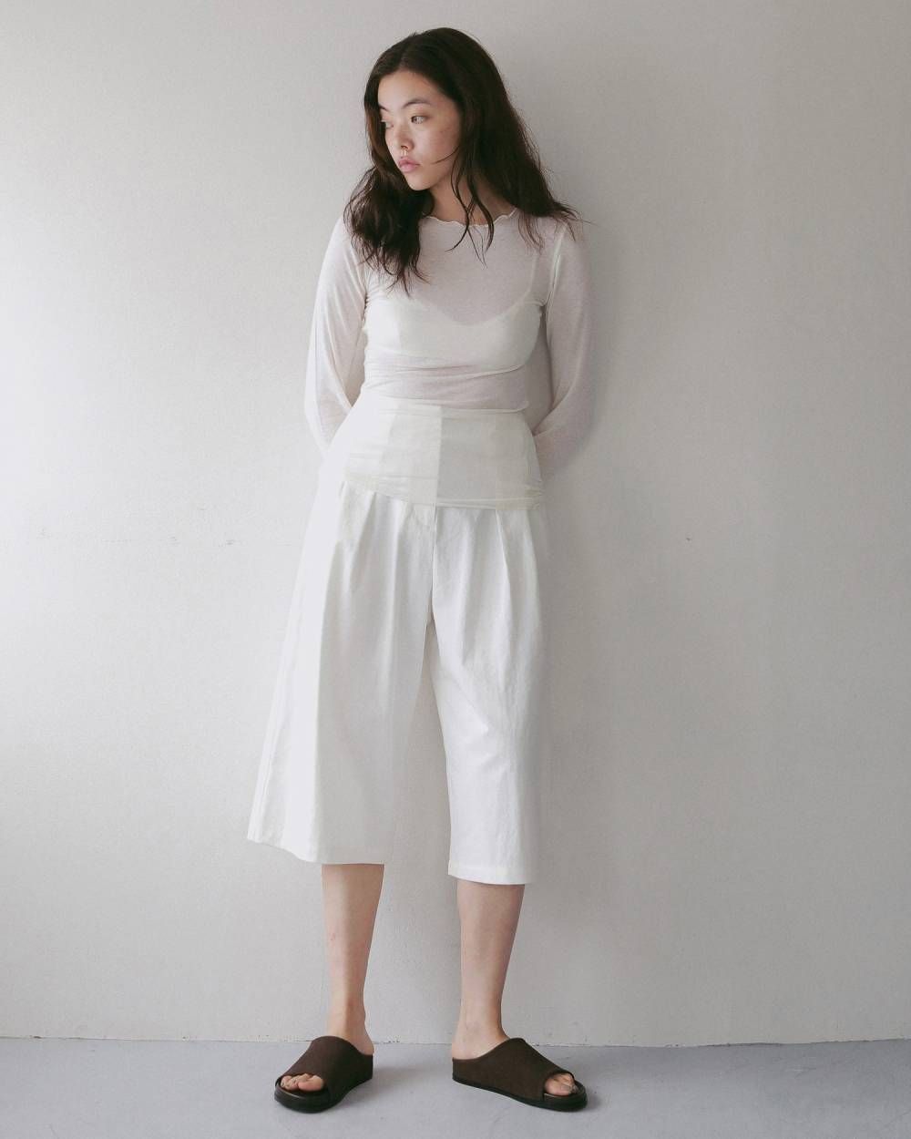 タック バミューダパンツ (ホワイト) Tuck Bermuda Pants (White) / 27SS