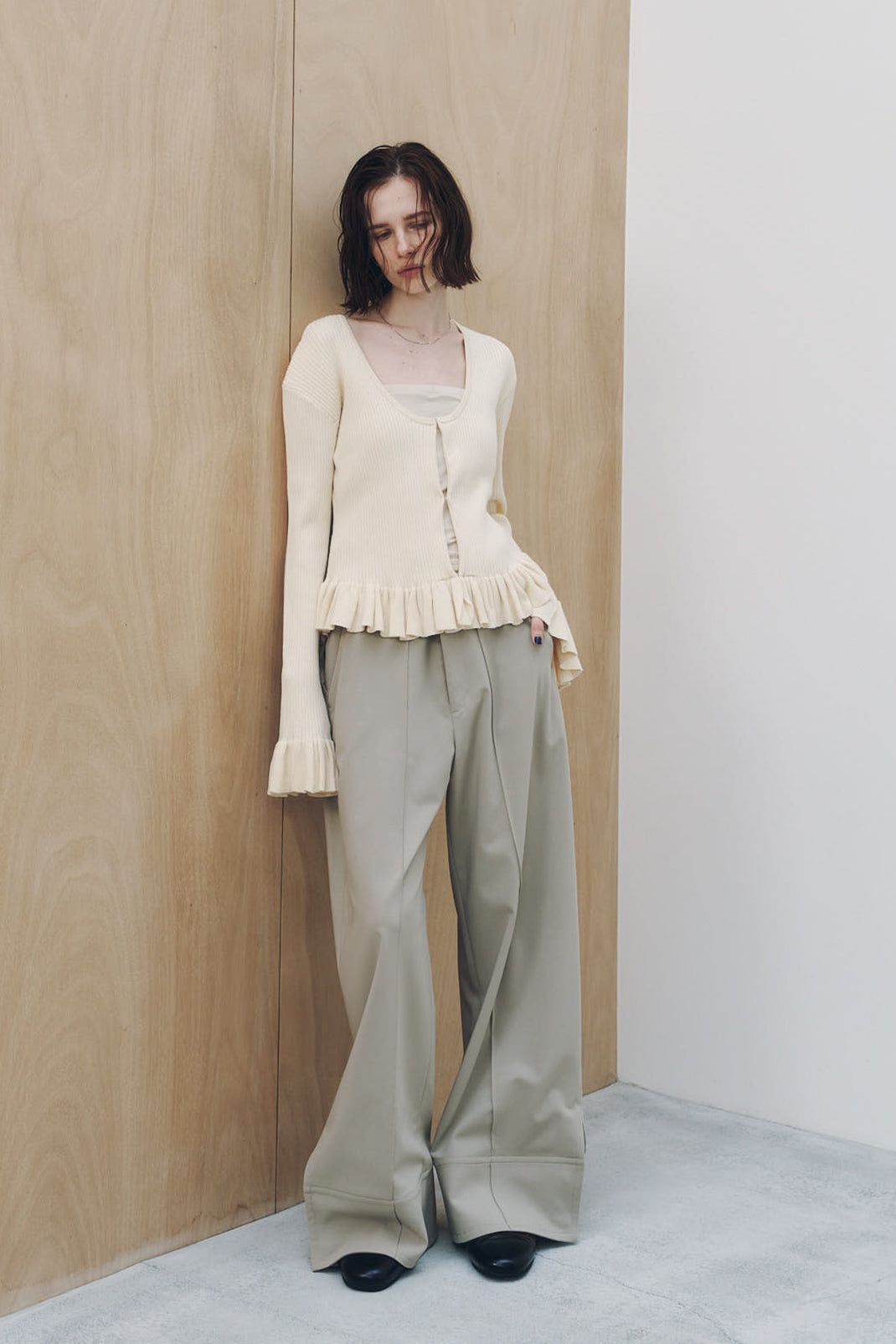 ダブルヘムトラウザー (サンドベージュ) double hem trousers(unisex) (Sand Beige) / 26AW