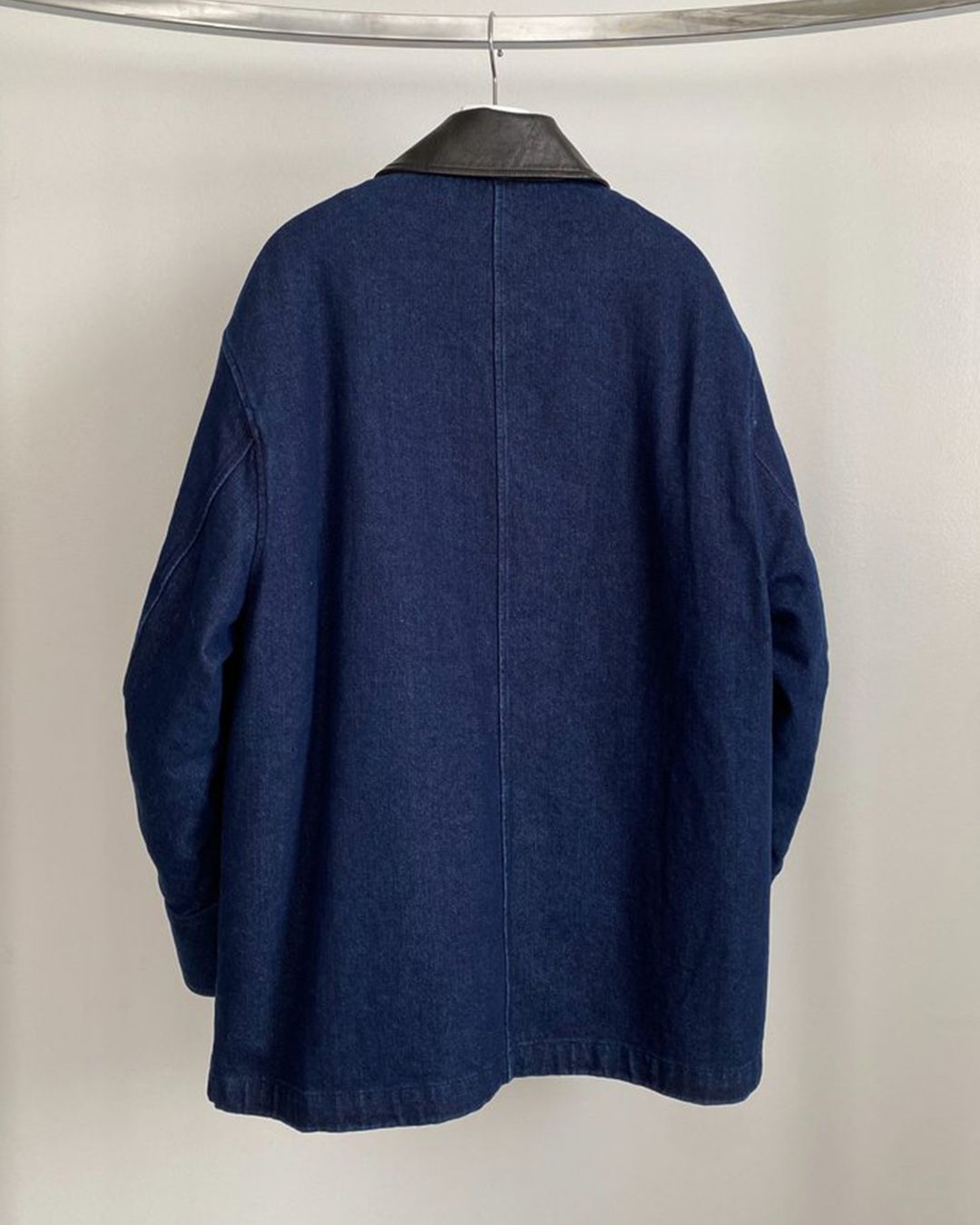 【先行予約】【26TH-02】フェイクレザーカラー カバーオール (ネイビー) Fake Leather Collar Coverall (Navy) /  エコファー  /  フェイクファー 【受注期間6/14 23:59まで】