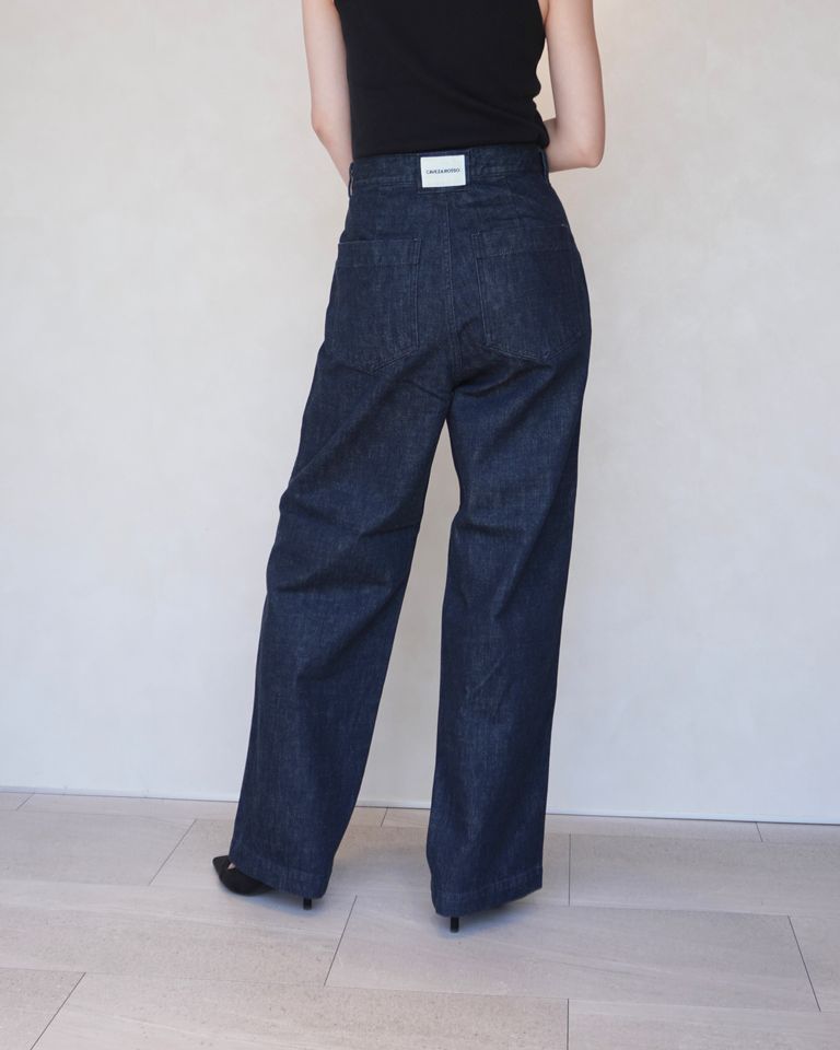 164cm 着用サイズ:25