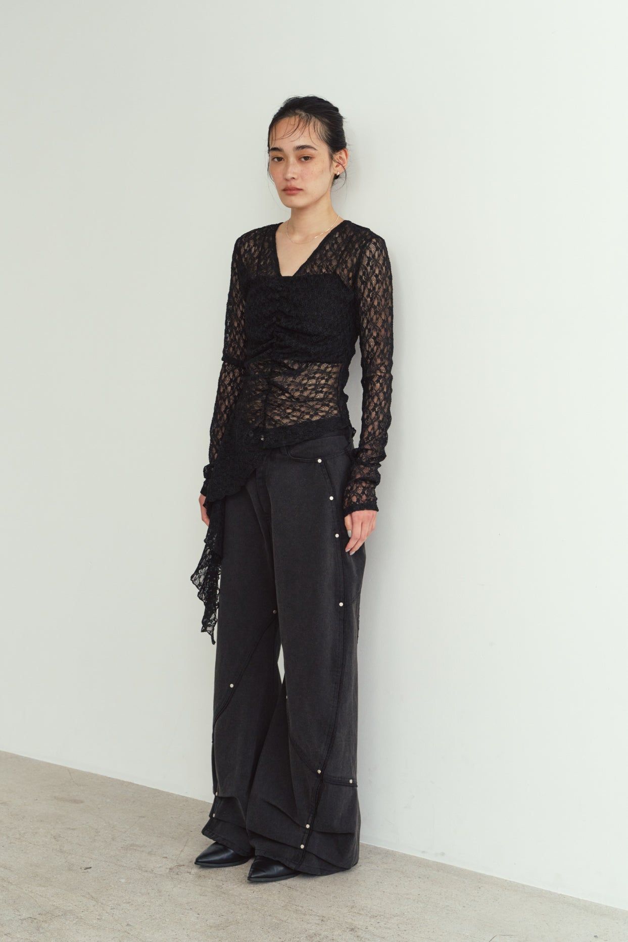 レーストップス (ブラック) lace gathered top (Black) / 26AW