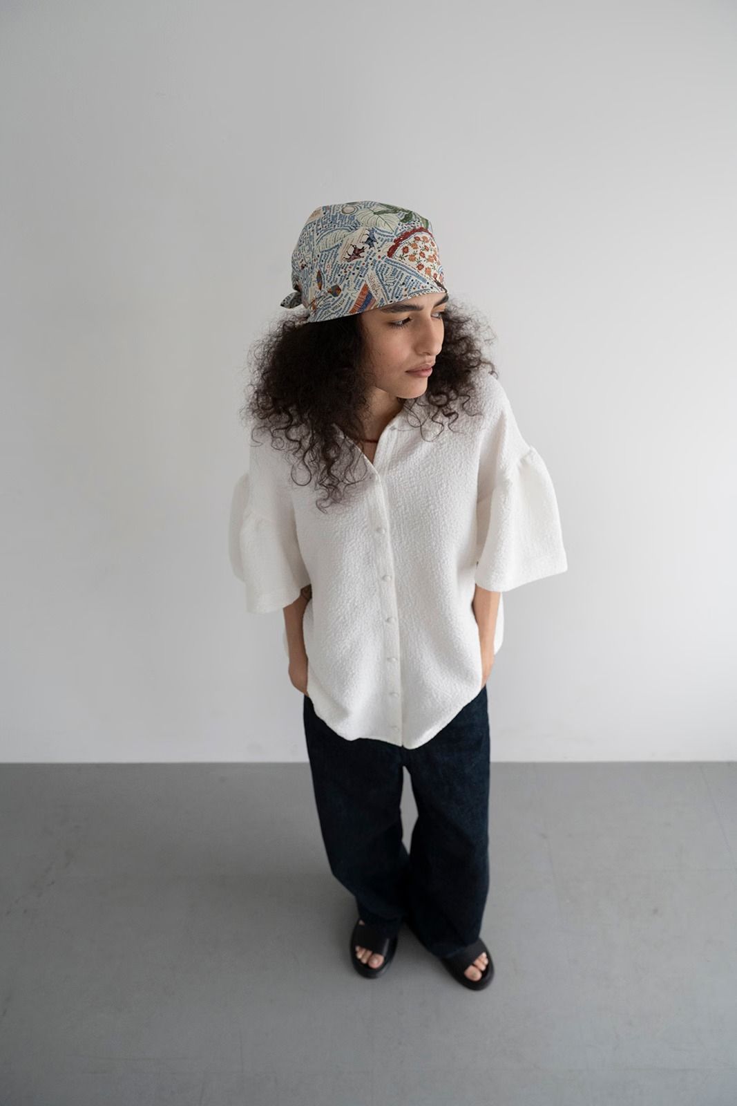 ふくれジャカードギャザースリーブブラウス (ホワイト)  Puffy Jacquard Blouse (White) /  26SS