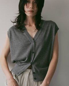 Vネック ボタンベスト (チャコールグレー) Vneck Botton Vest (Charcoalgray) / 27SS
