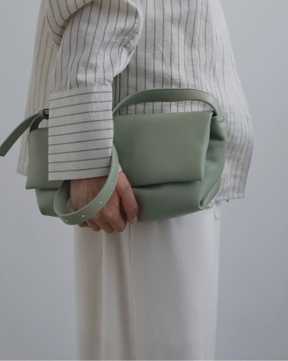 エコレザーラップバッグ (ライトグリーン) Ecoleather Wrap Bag (Lighetgreen) / 26AW 【6月29日まで期間限定予約】