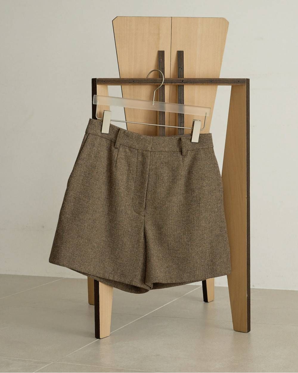 ヘリンボーン ショートパンツ (ベージュ) Herringbone Short Pants (Beige) /  26AW