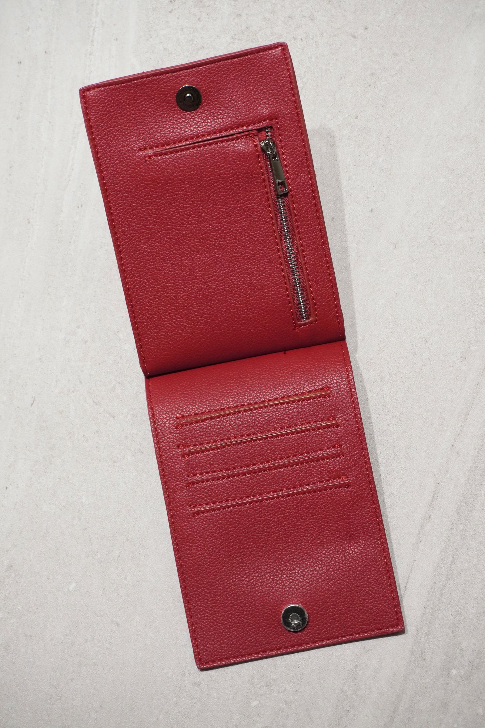 RECYCLING LEATHER MULTI MOBILE POUCH / リサイクルレザーマルチモバイルポーチ (レッド) スマホショルダー/コインケース・カードホルダー付き / 取り外し可能