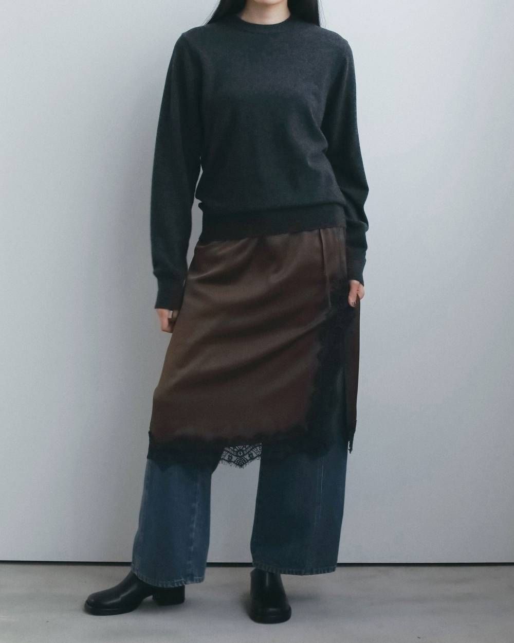 サテンレーススカート (ブラウン) Satin Lace Skirt (Brown) / 26AW 【6月29日まで期間限定予約】